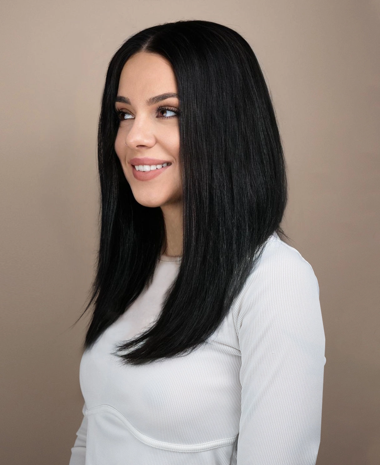 5x5 lace front blunt cut wig - 14" natural black.