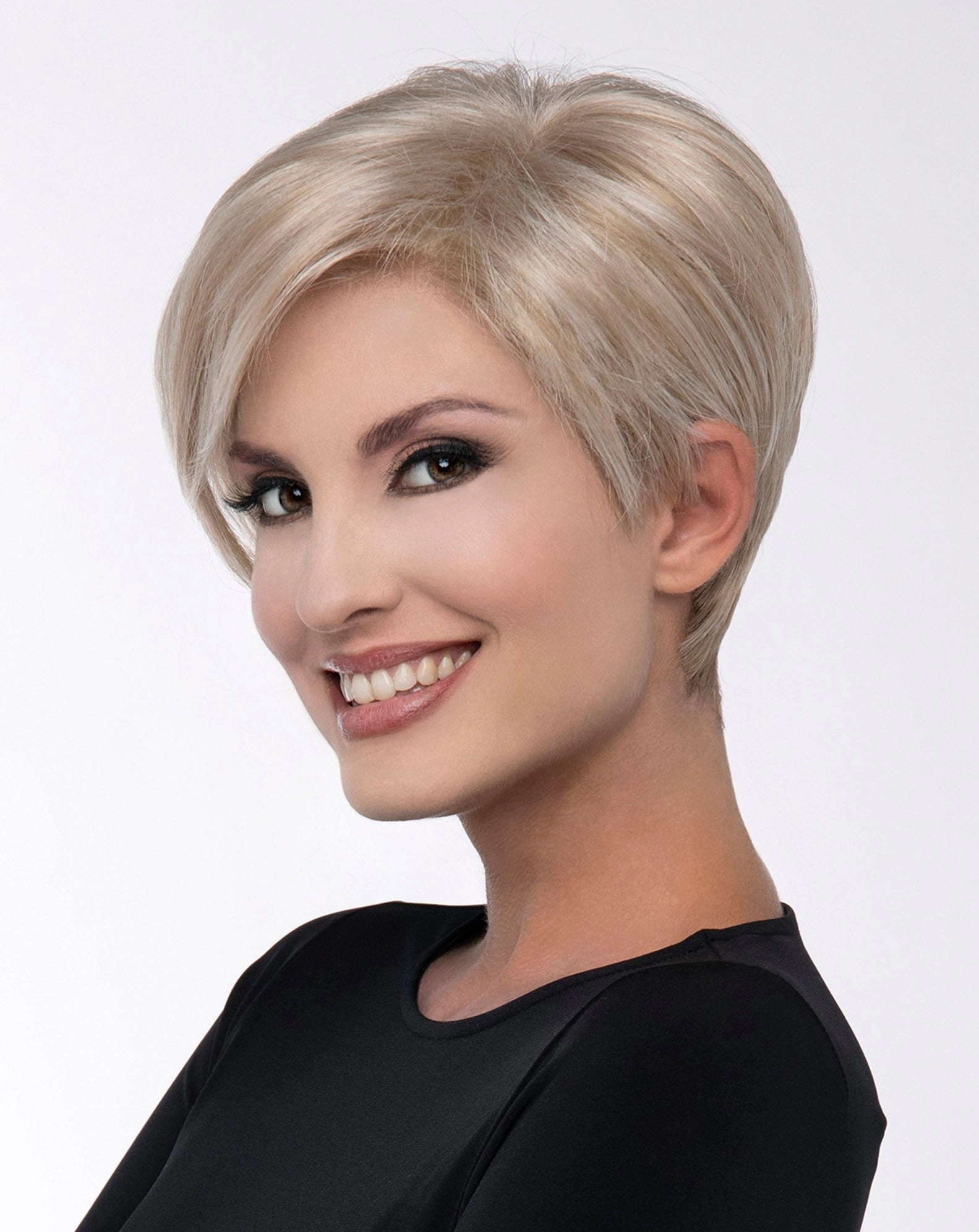 Amy Wig by Envy | Synthetic Hair | Average Cap