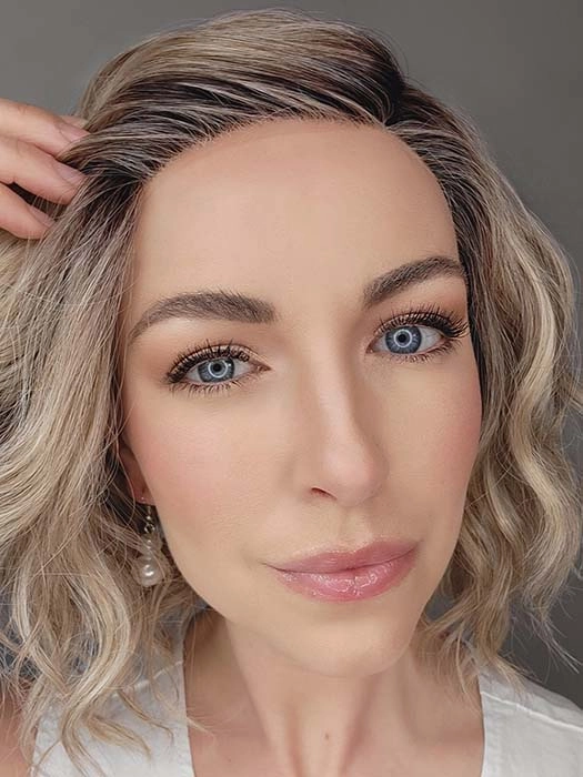 Beaming Beauty | Synthetic Lace Front Wig (Mono Part)