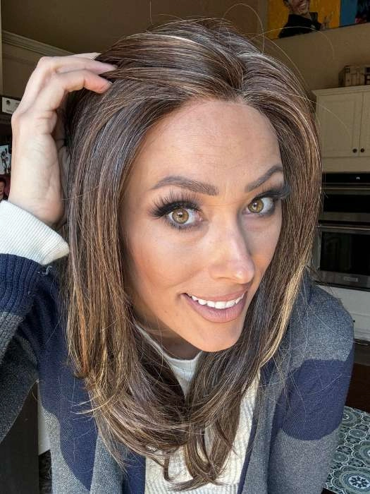 Beverly Hills | Synthetic Lace Front Wig (Mono Part)