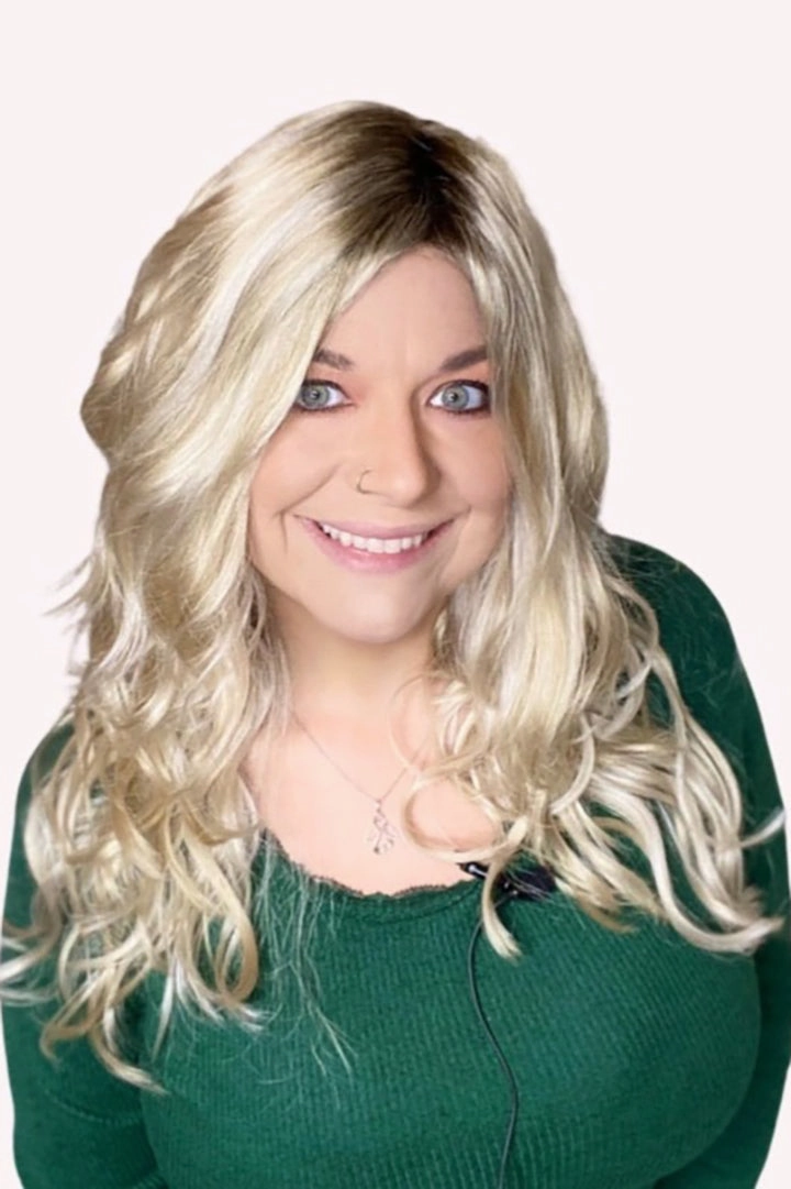 Blaze Wig by Estetica | Synthetic Hair | Average Cap