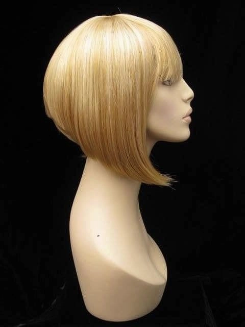 Blonde inverted bob wig: Rhiannon