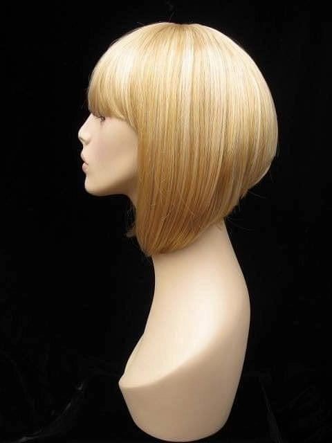 Blonde inverted bob wig: Rhiannon