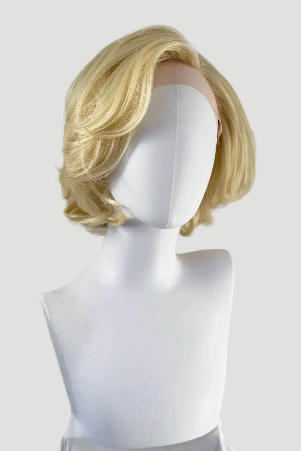 Blonde lacefront wig, pinup/vintage style, mid length, hollywood elegance: Norma Jeane