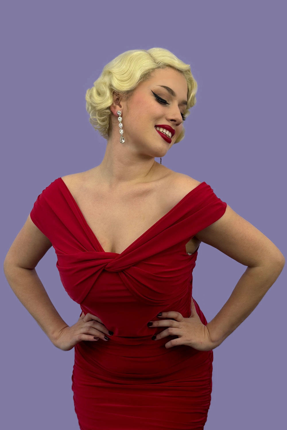 Blonde pinup wig, lace front, vintage style: Odette