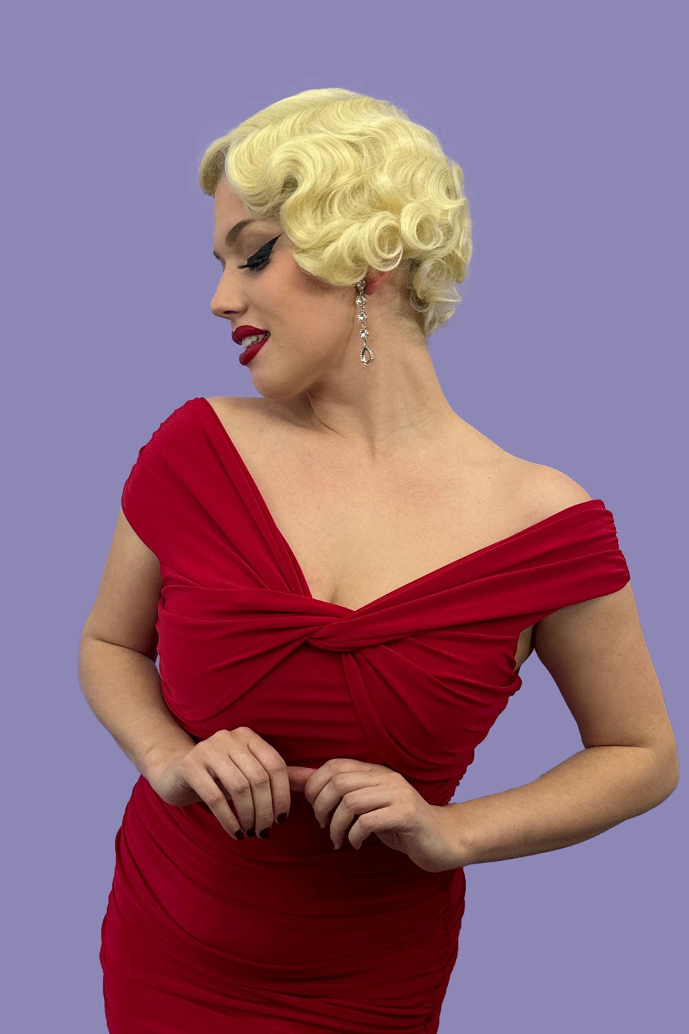 Blonde pinup wig, lace front, vintage style: Odette