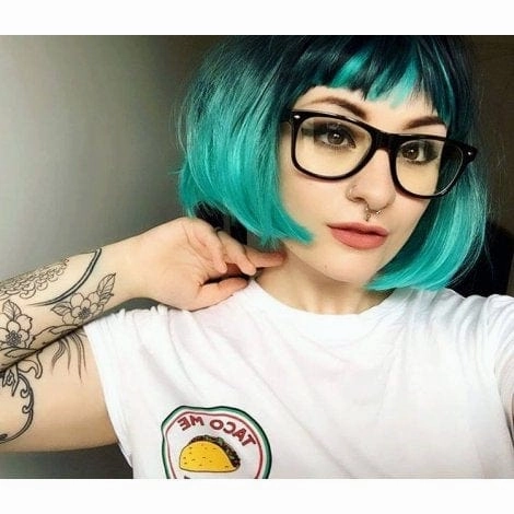 Bob wig, black ombre blending to turquoise blue: Amara