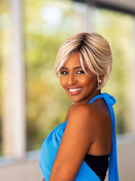 Born To Shine | Synthetic Lace Front Wig (Mono Part)
