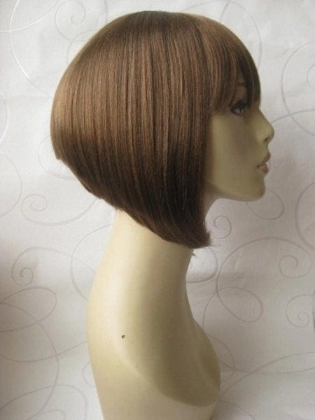 Brown inverted bob wig: Colette