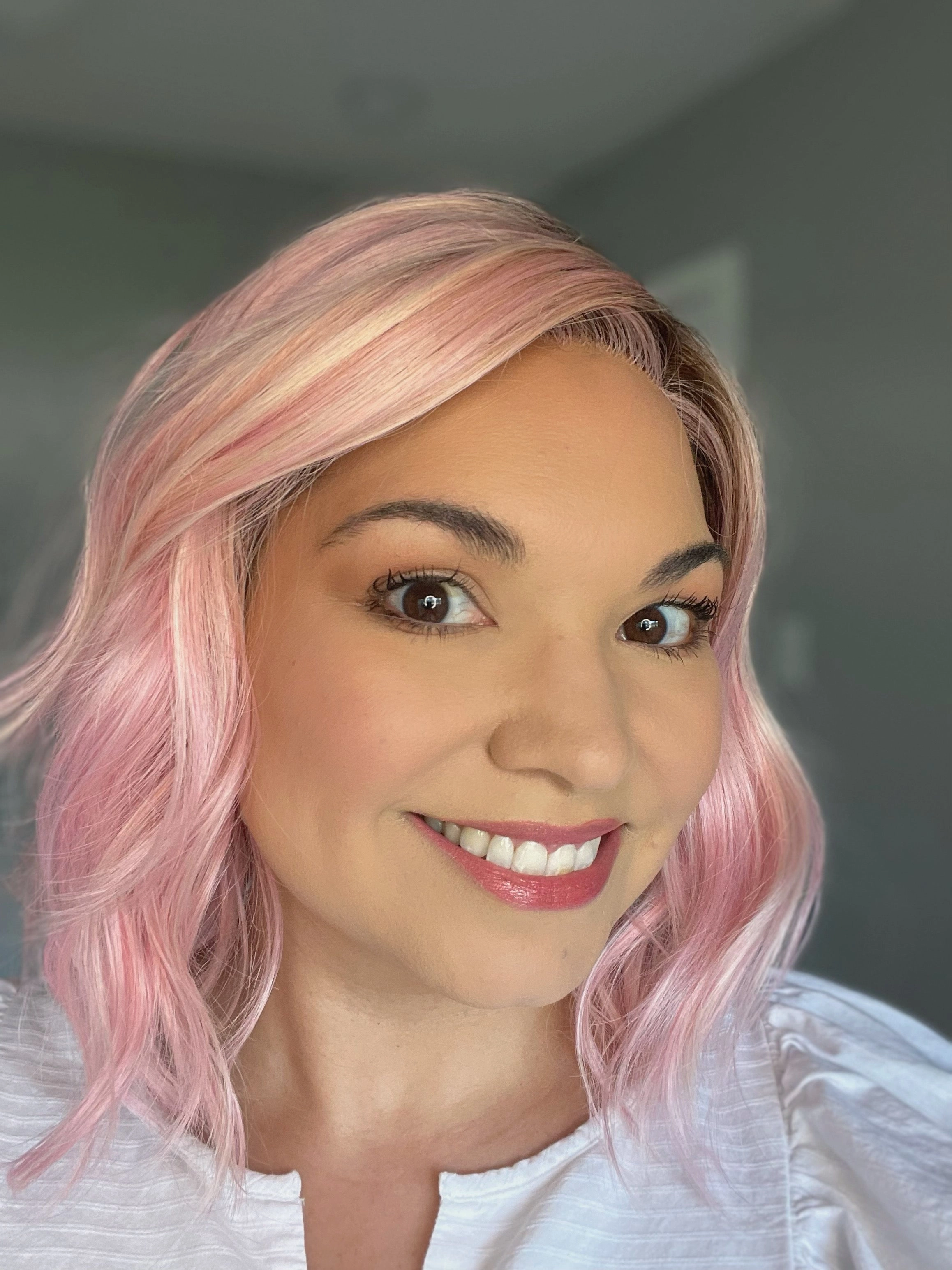 Caliente Wig by Belle Tress | Heat Friendly Synthetic Hair | Average Cap