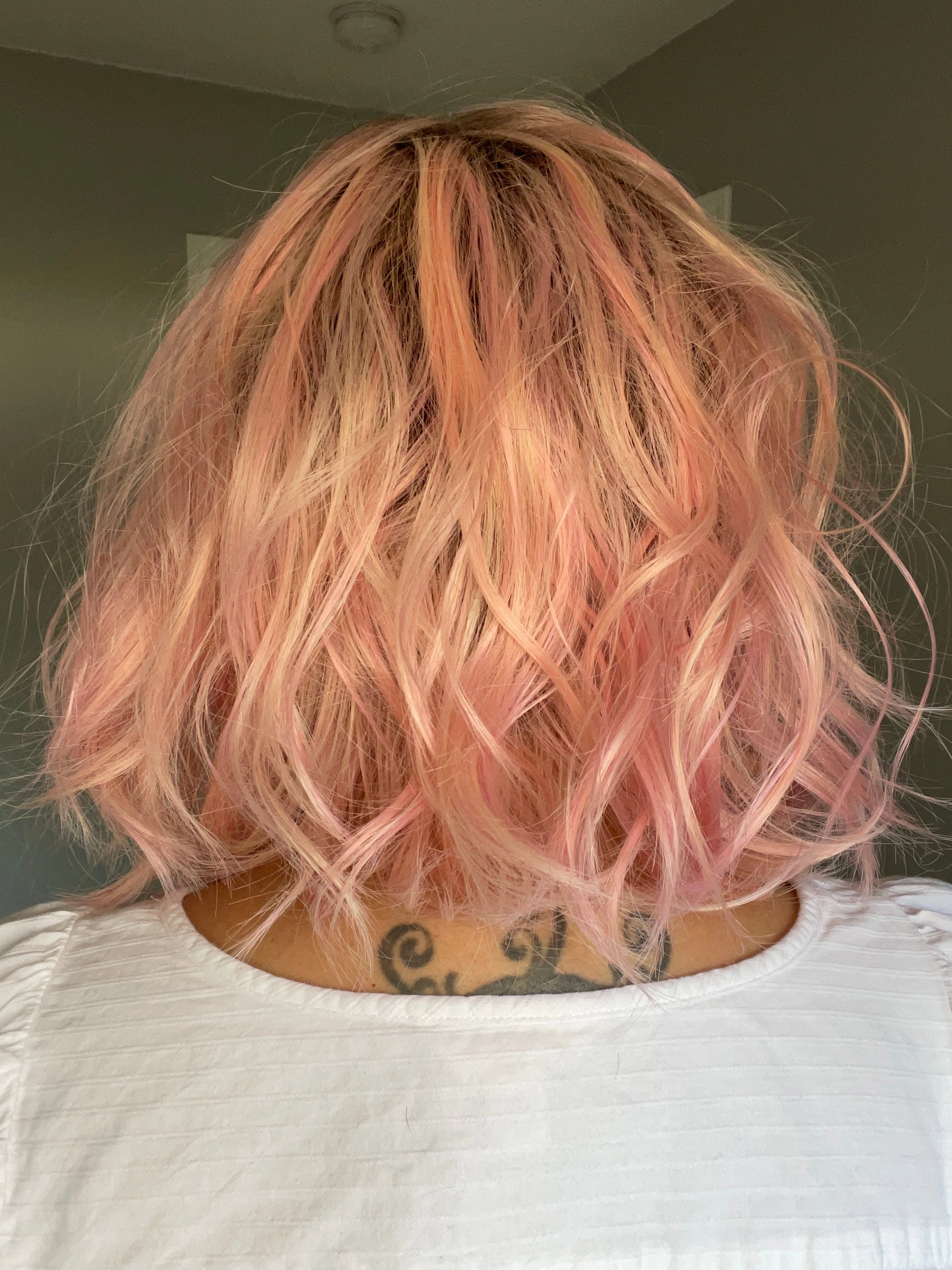 Caliente Wig by Belle Tress | Heat Friendly Synthetic Hair | Average Cap