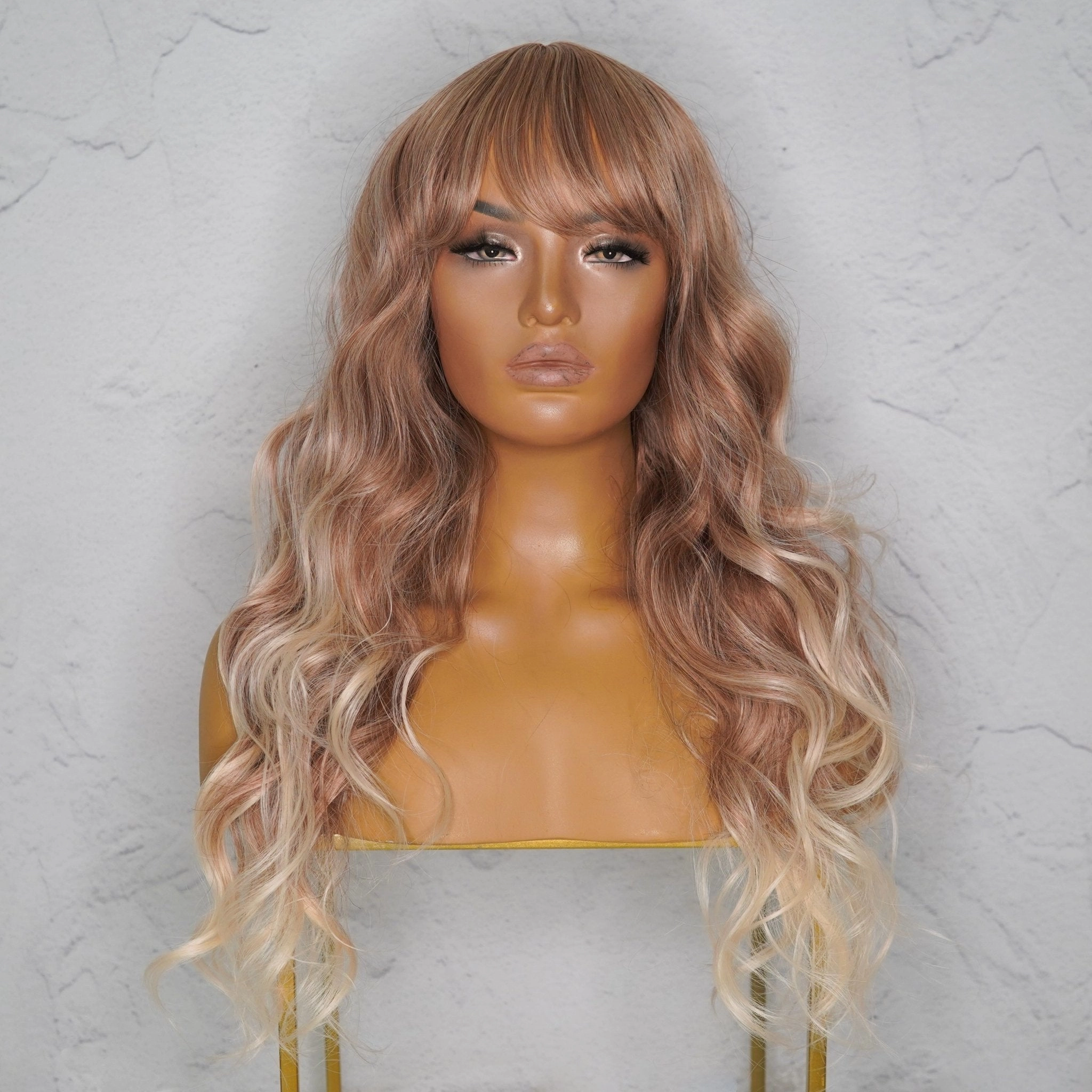 CARRIE Blonde Ombre Fringe Wig