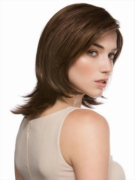 Casino More | Synthetic Lace Front Wig (Mono Part)