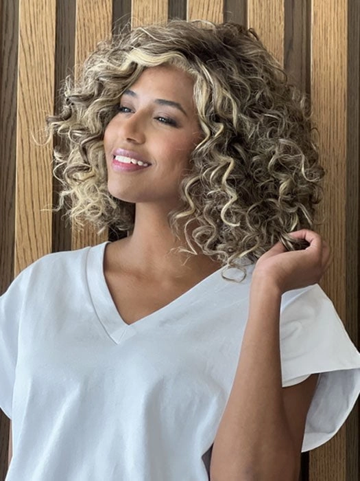 Click, Click, Flash | Synthetic Lace Front Wig (Basic Cap)