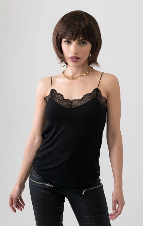 Dark brown pixie cut wig with reddish brown lowlights: Cierra