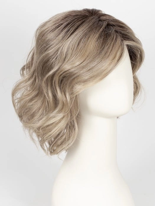 Editor's Pick Large | Synthetic Lace Front Wig (Mono Top)