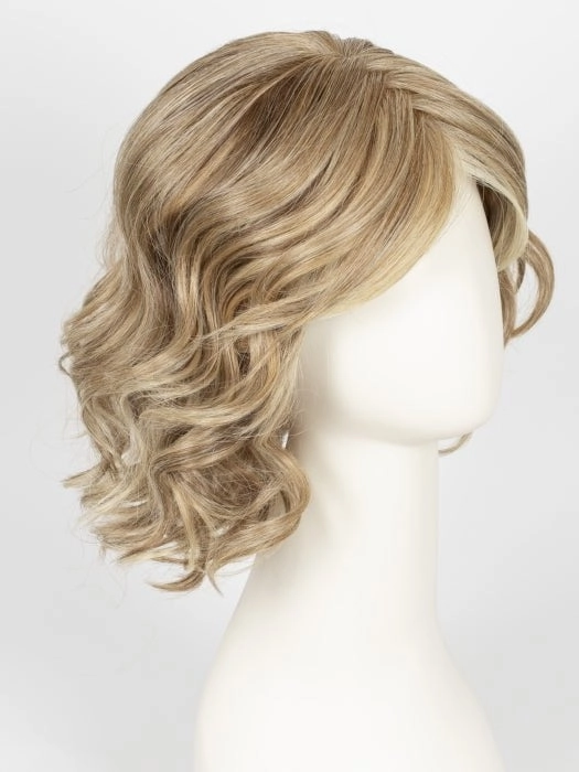 Editor's Pick Large | Synthetic Lace Front Wig (Mono Top)