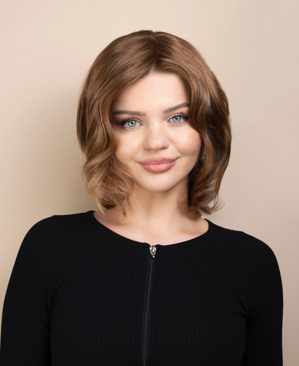 european virgin hair wig - 8" warm blonde.