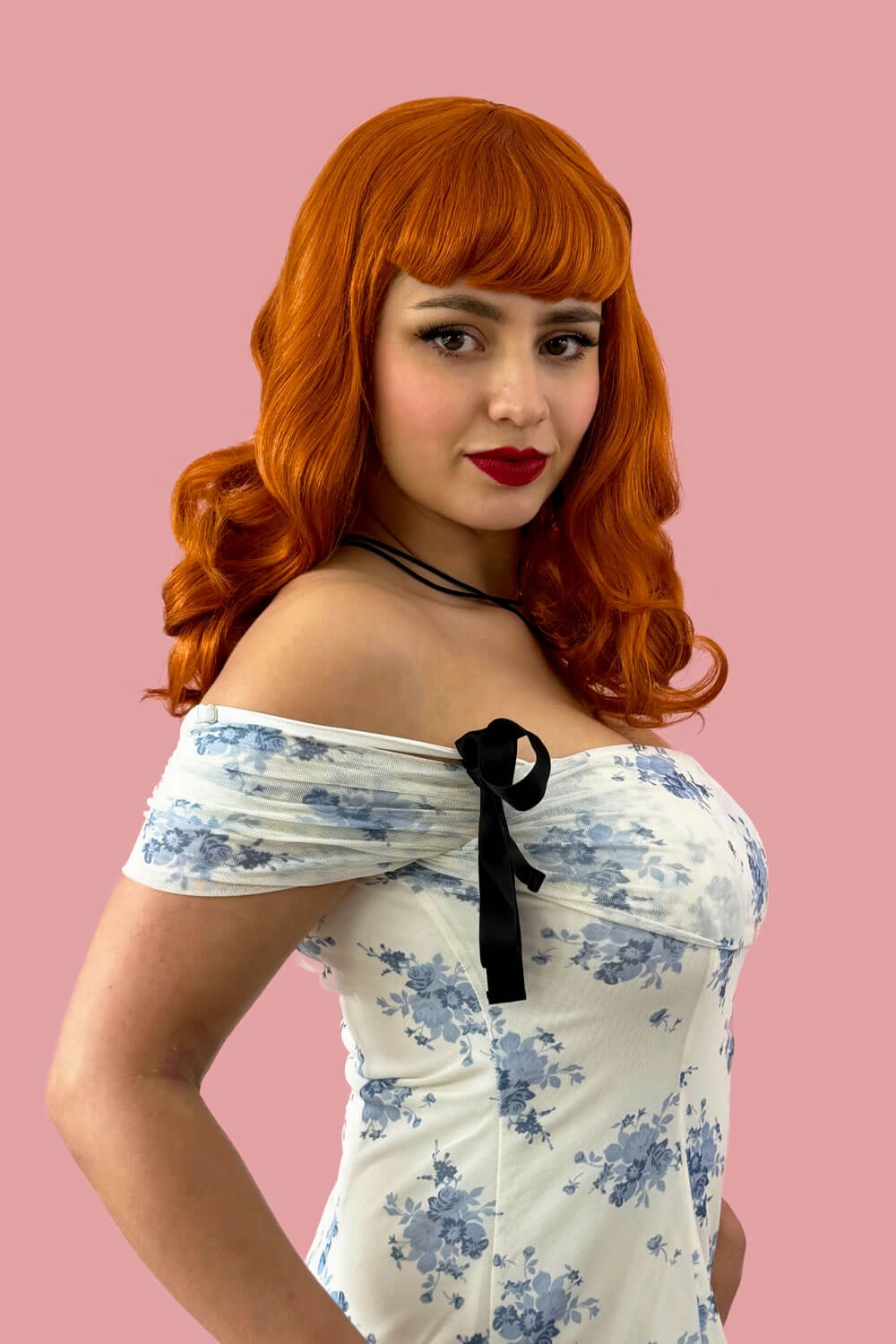 Ginger pinup style wig, finger waved with short fringe, 1950s style: Sienna