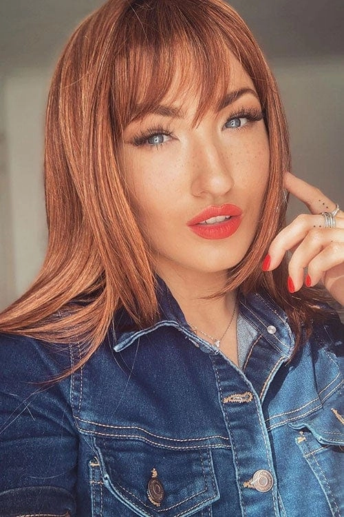 Gingery auburn wig with blonde highlights face frame style: Geri