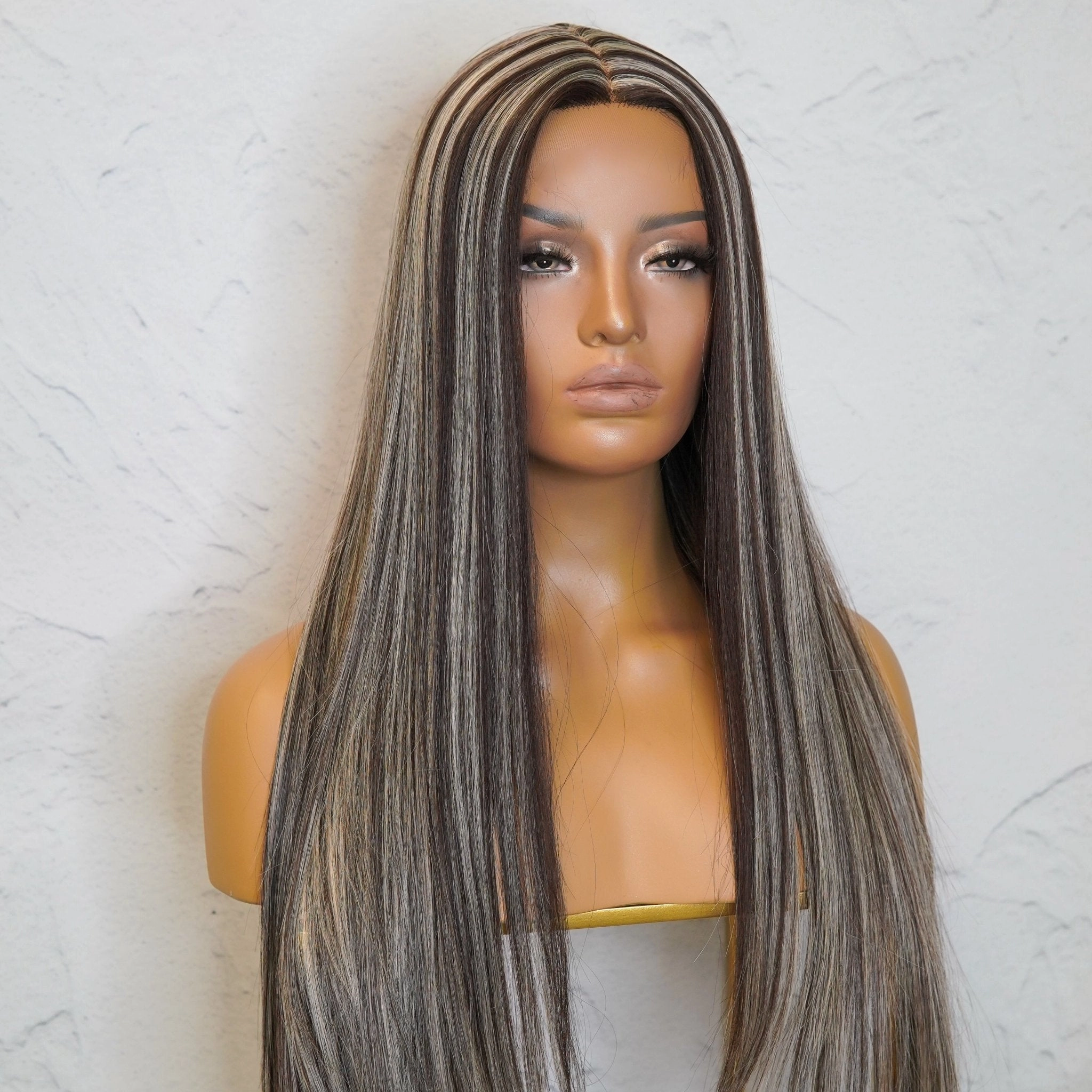 IMOGEN Ash Lace Front Wig