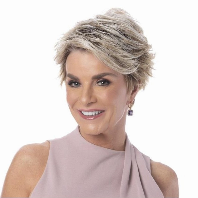 Inspiration Wig by Toni Brattin | Heat Friendly Synthetic Hair | Average Cap