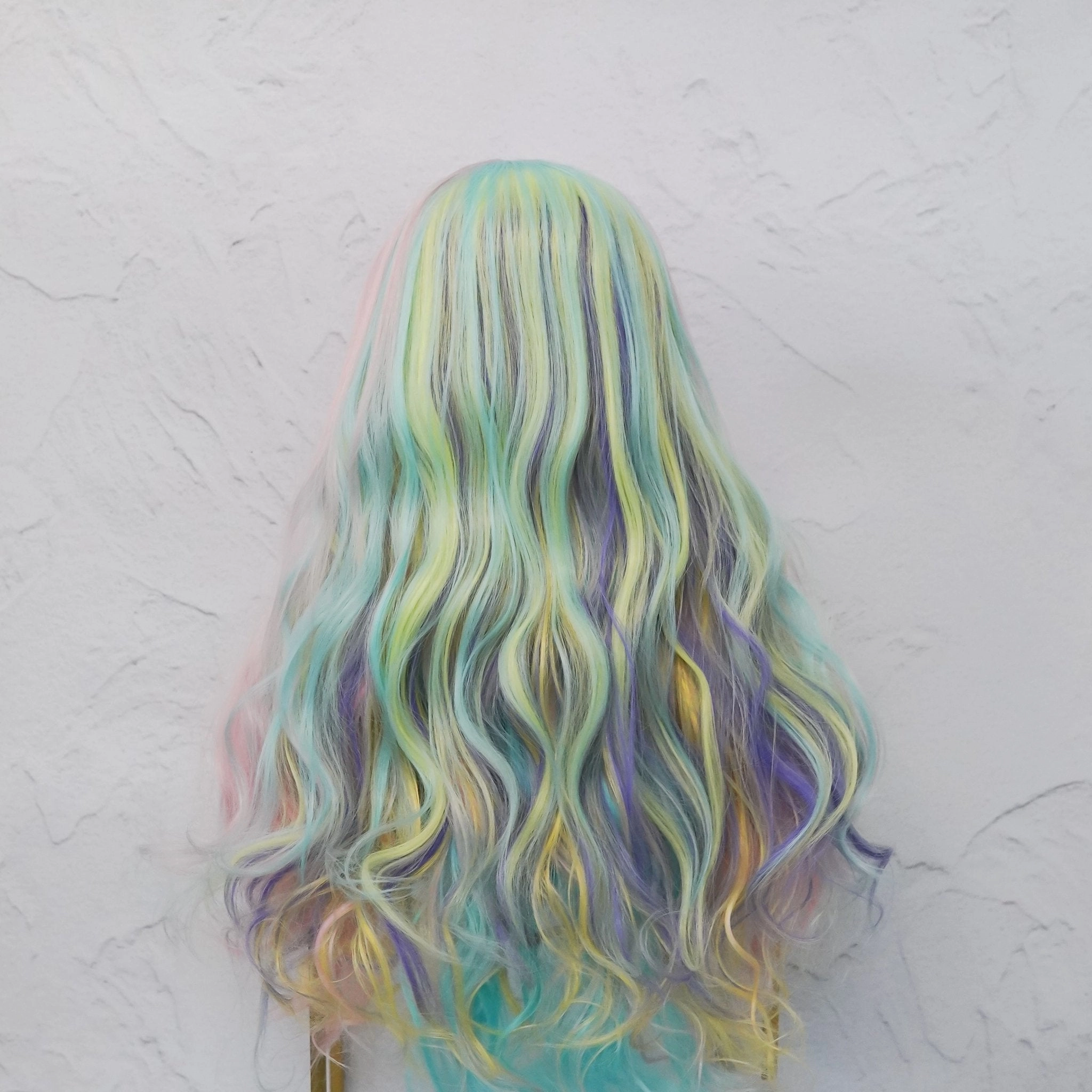 IZZY Lace Front Wig