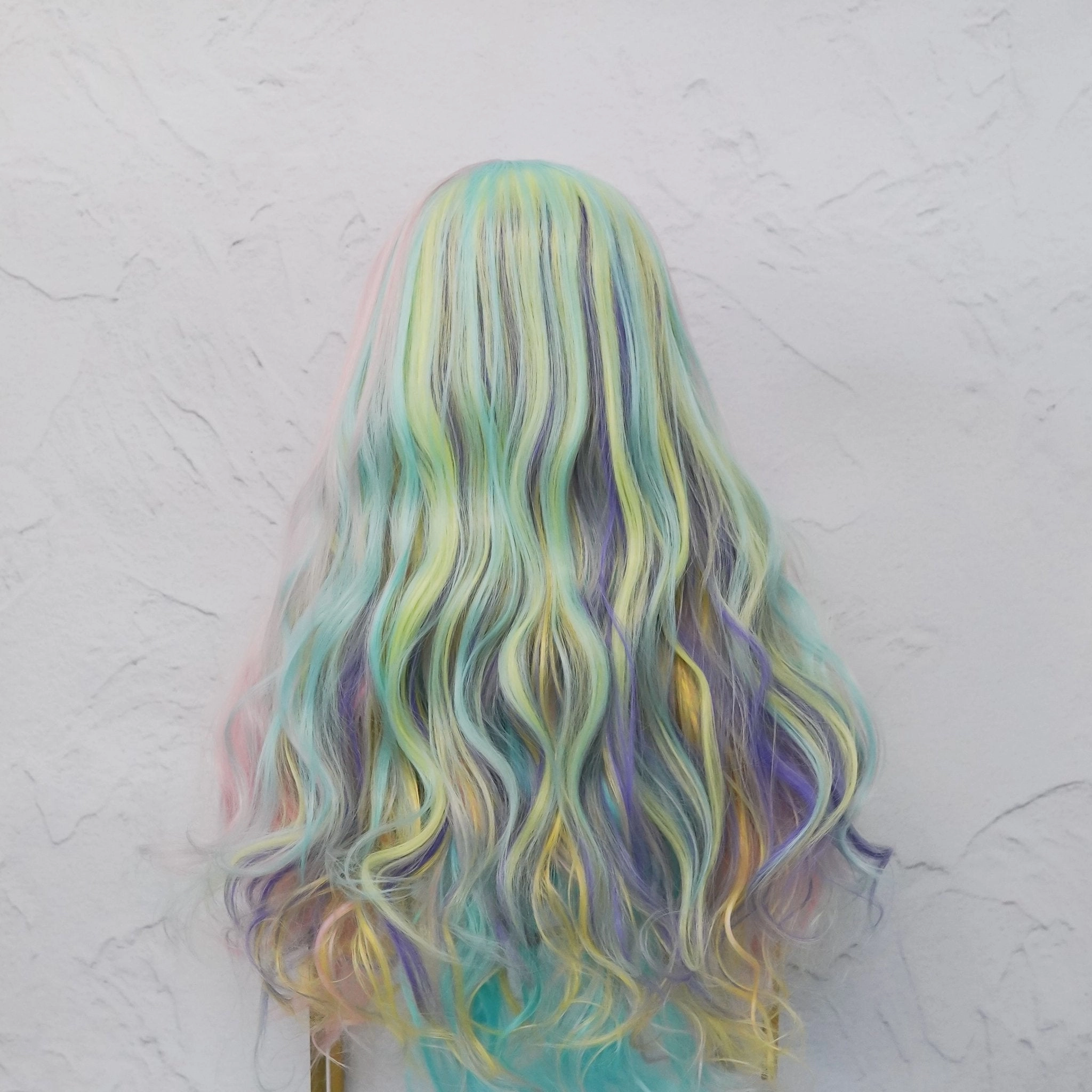 IZZY Lace Front Wig