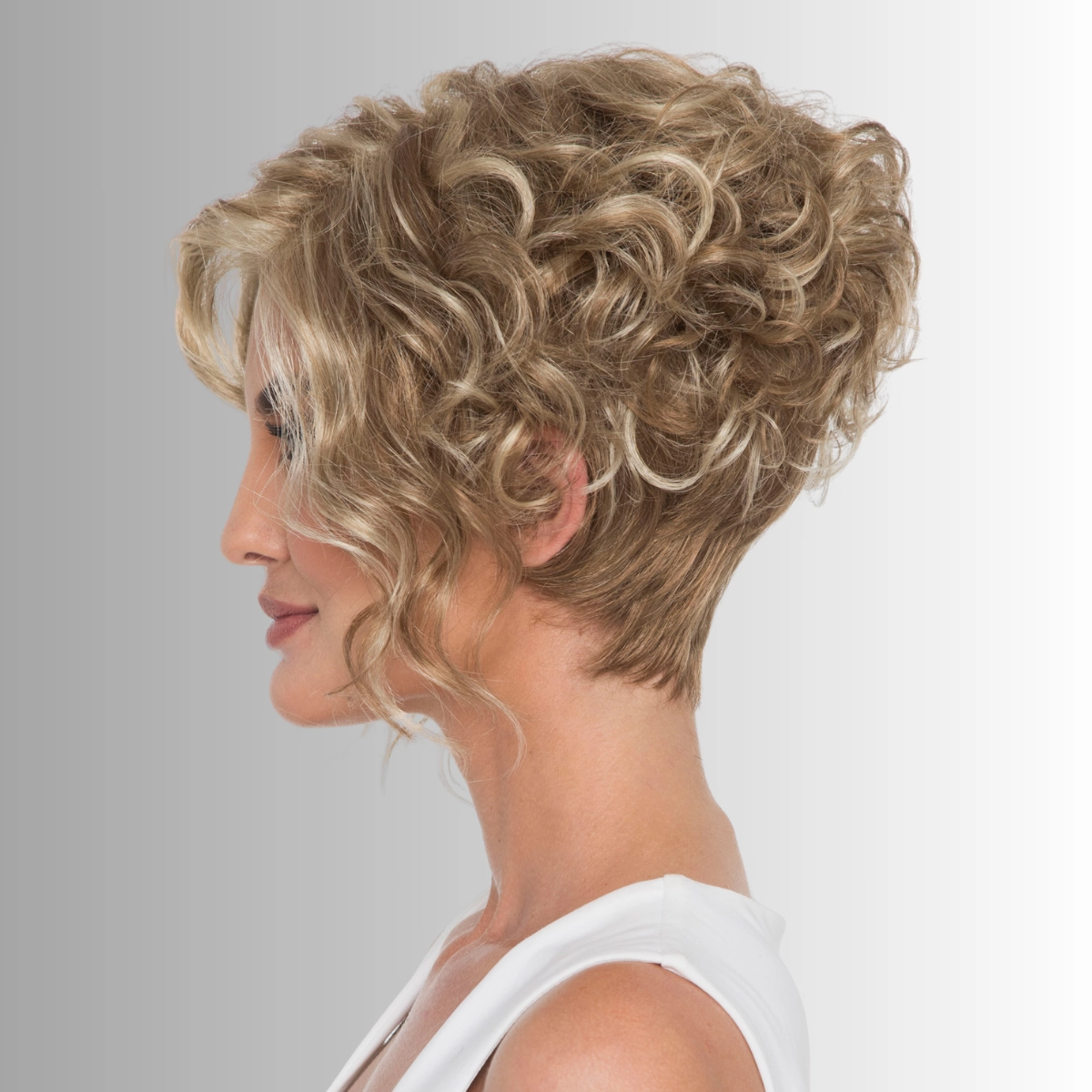 Kelsey - Synthetic Wig Collection by Envy