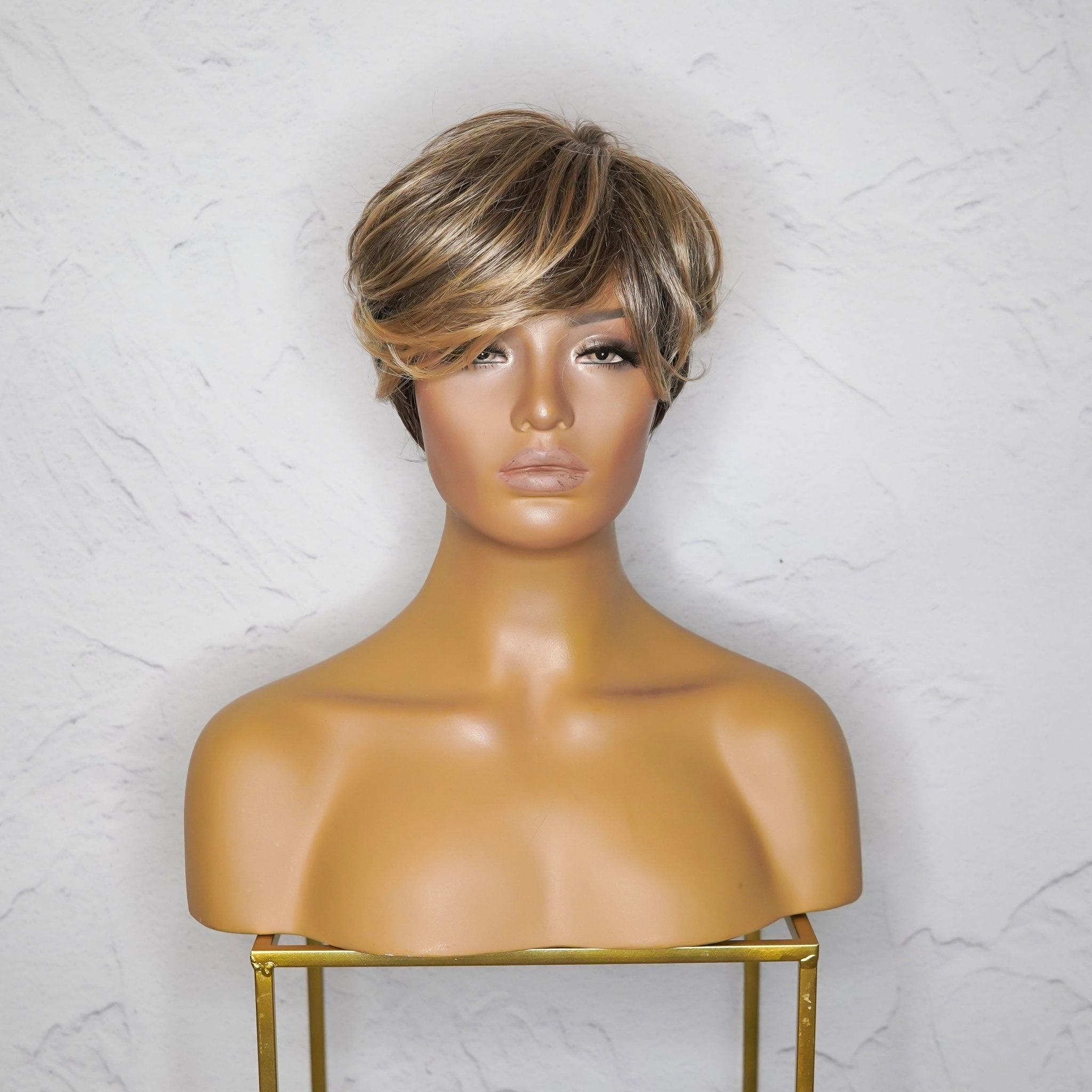 KRIS Caramel Fringe Wig