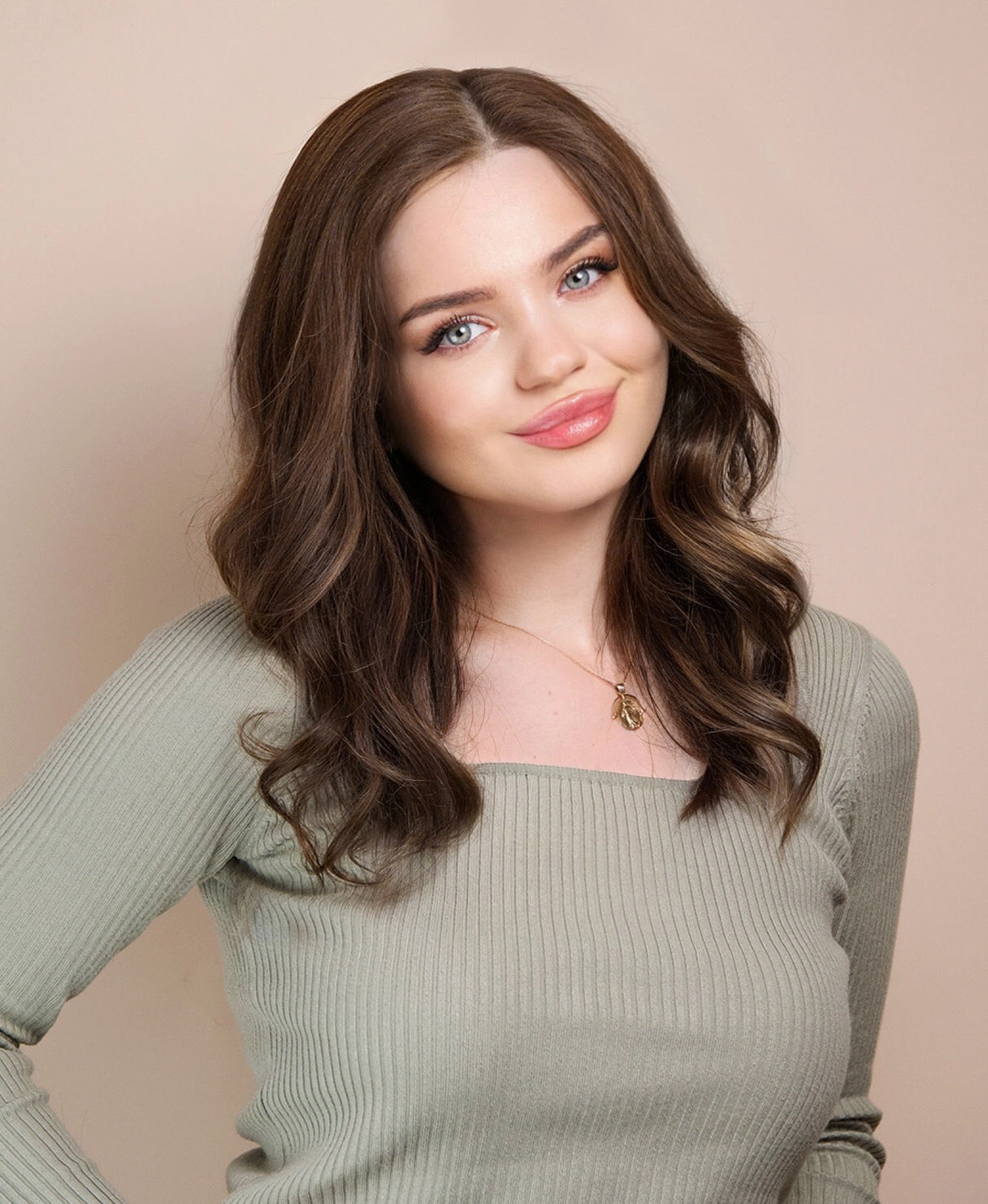lace front human wig - 14" medium brown.