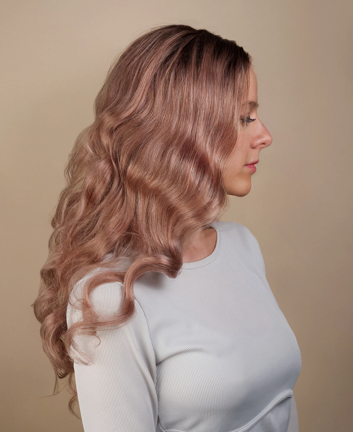 lace front wavy human wig - 22" rooted ros.
