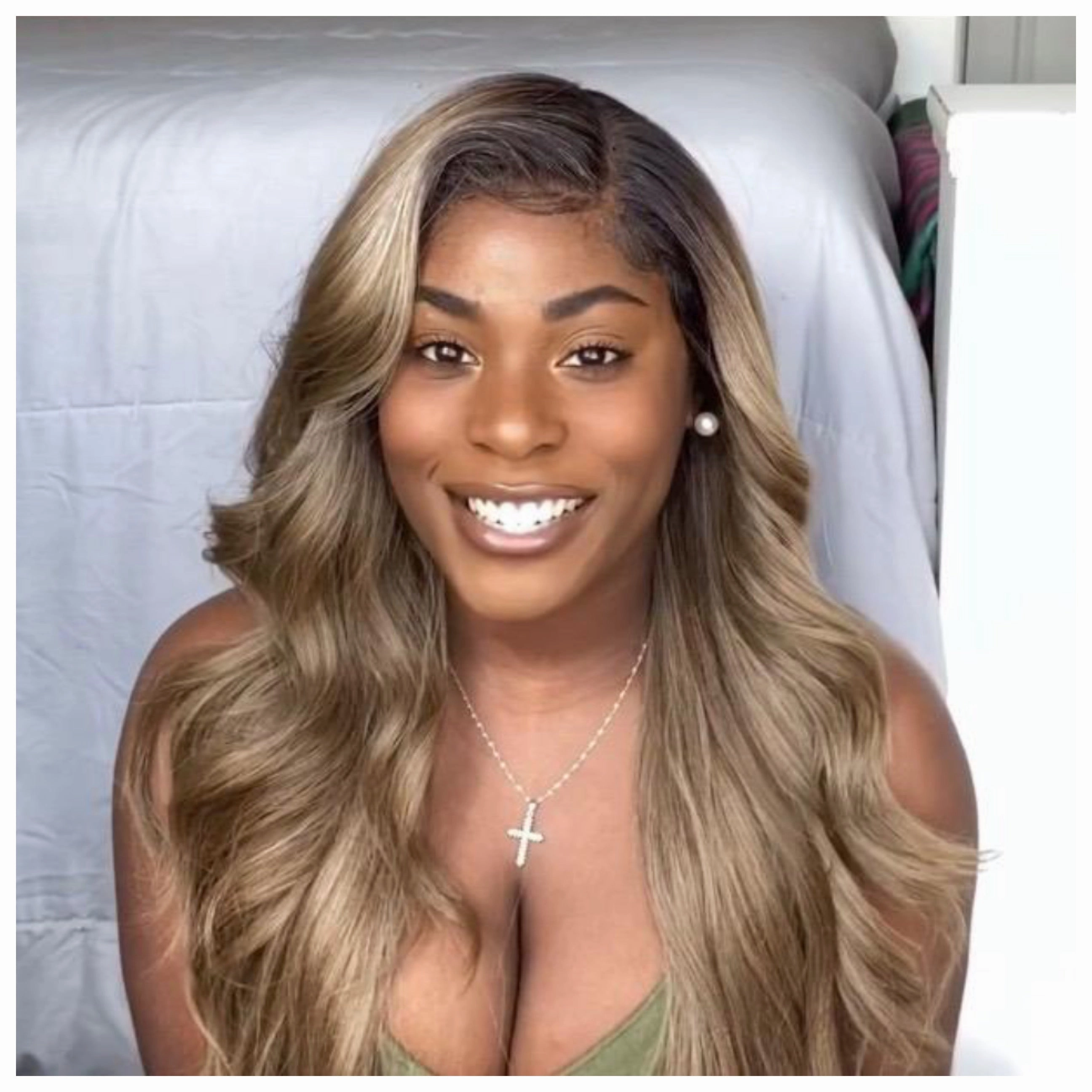 Lace Front Wig Synthetic Ash Blonde Dark Roots Curly Side Part Layers - Amber