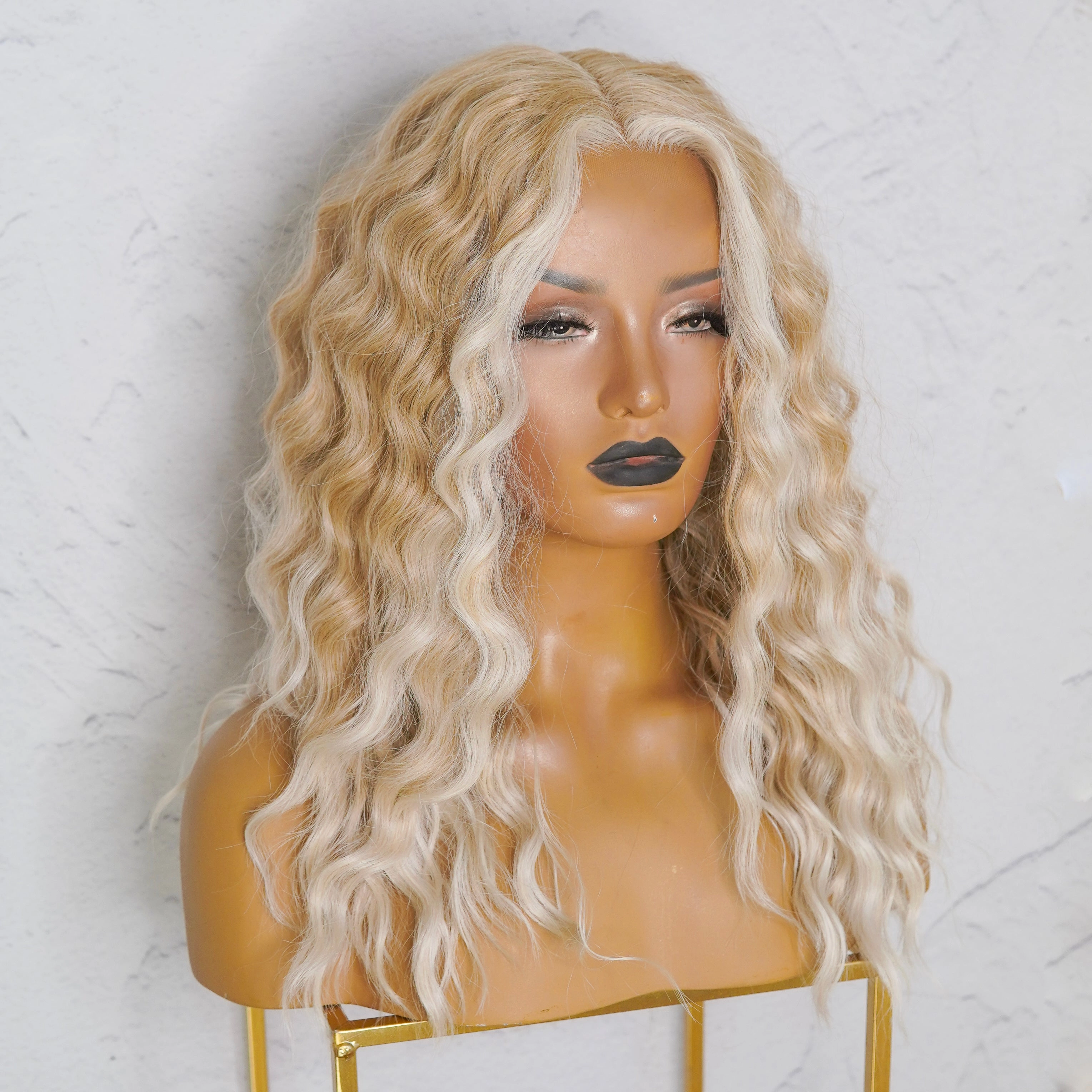 LILY 20" Frosted Blonde Lace Front Wig