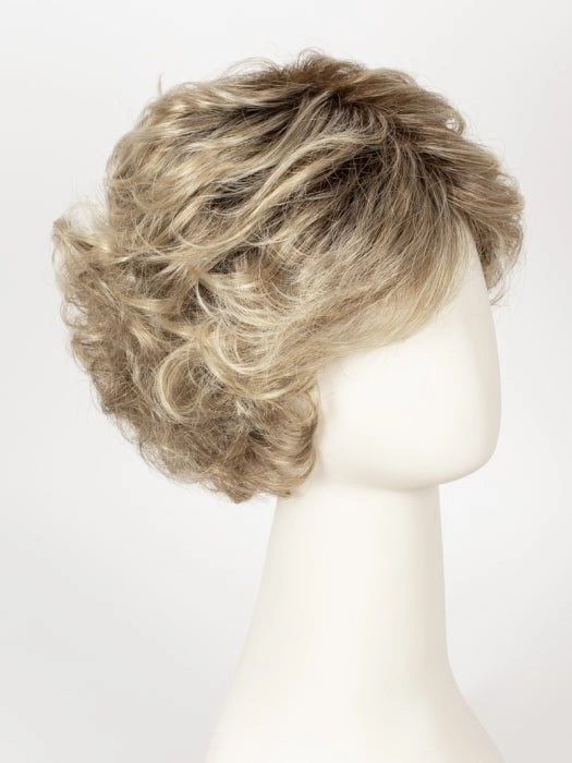 Lily Petite | Synthetic Wig (Basic Cap)