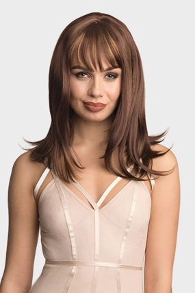 Long bob wig, brown with blonde highlights: Kim