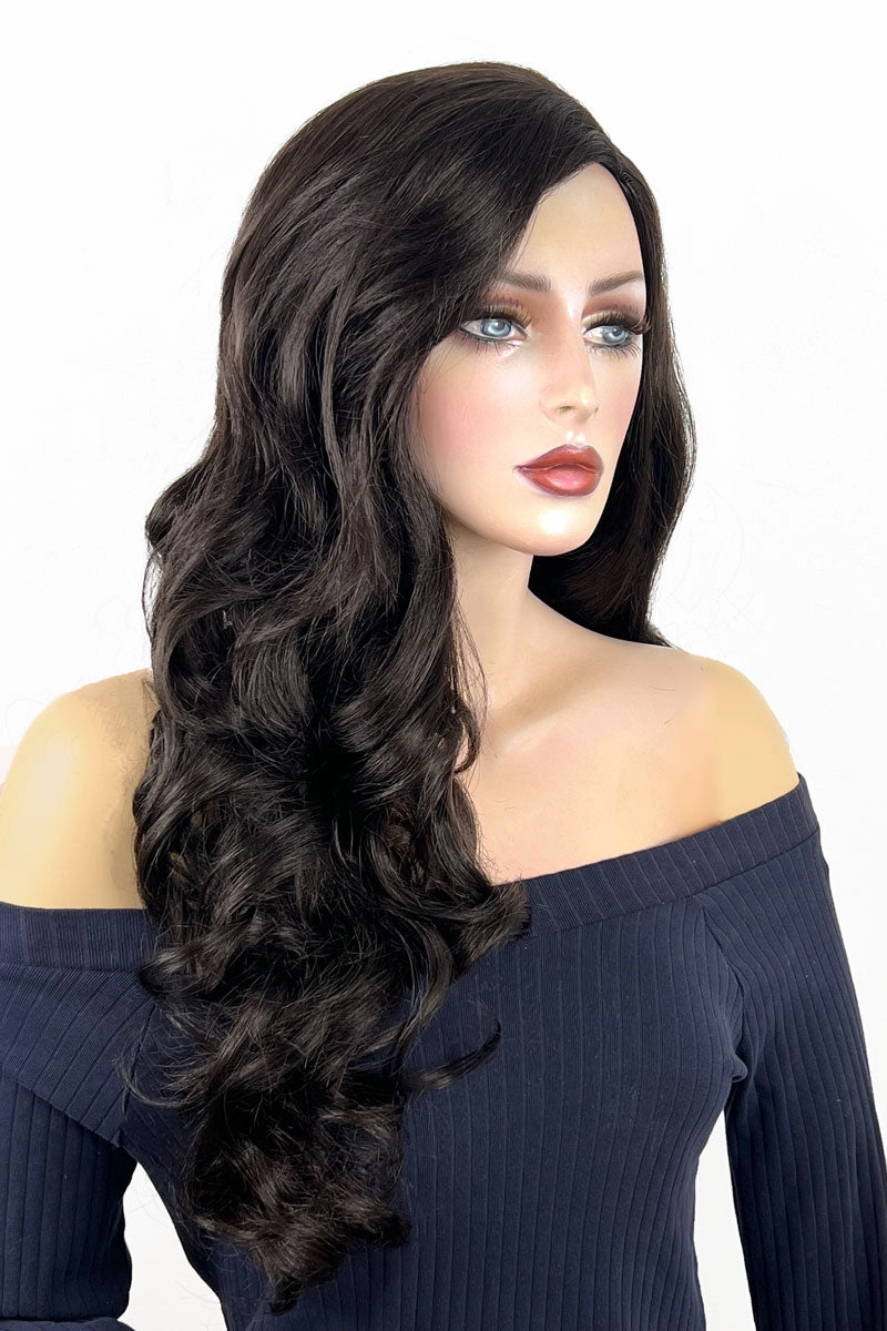Long, brown wig, with wonderful loose waves and curls and a sweeping fringe: Leonie