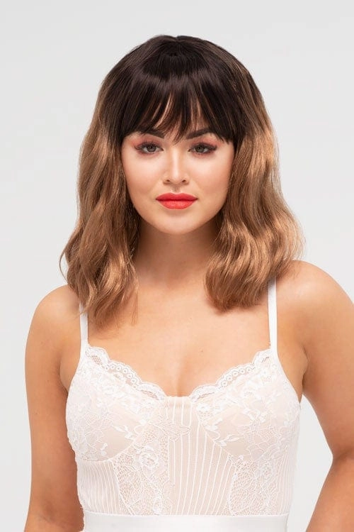 Long wavy bob wig, dark brown blending to light brown: Elodie