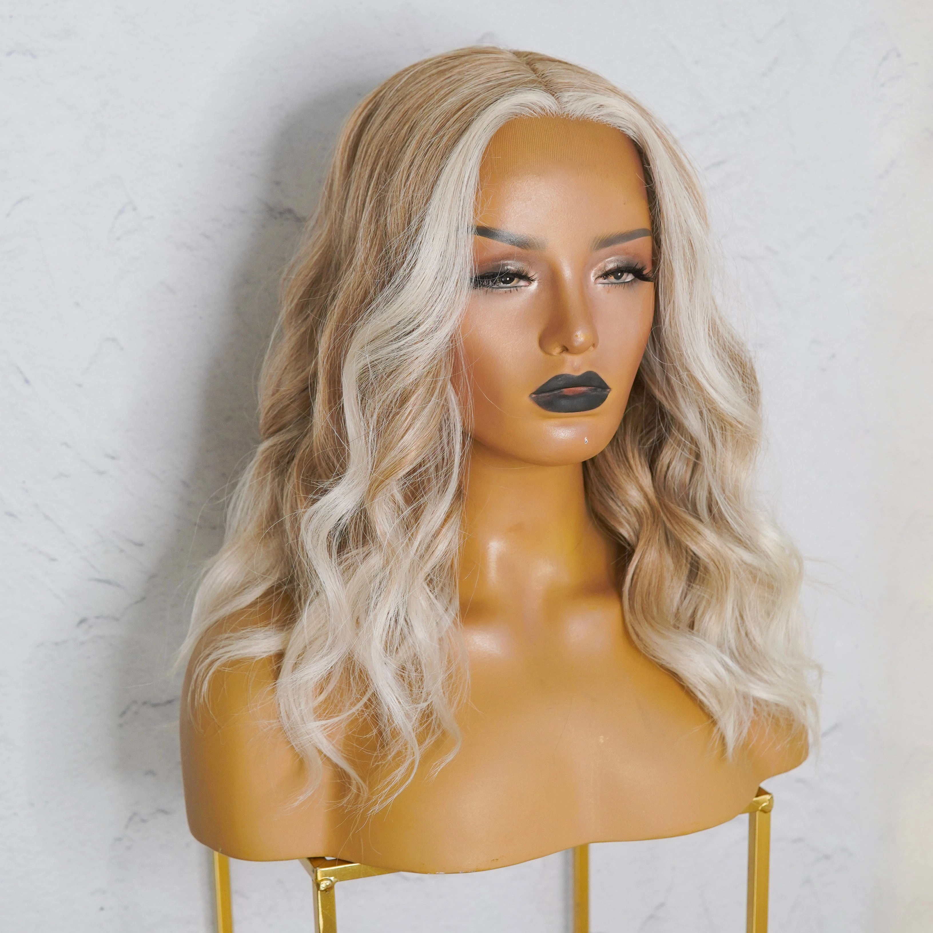 LUCY Frosted Blonde 16" Lace Front Wig