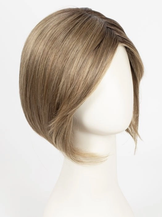 Made You Look | Petite/Average | Synthetic Lace Front Wig (Hand-Tied)
