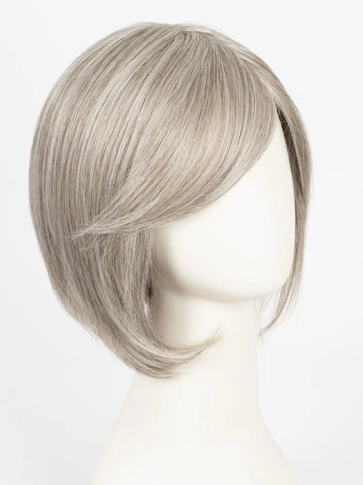 Made You Look | Synthetic Lace Front Wig (Hand-Tied)