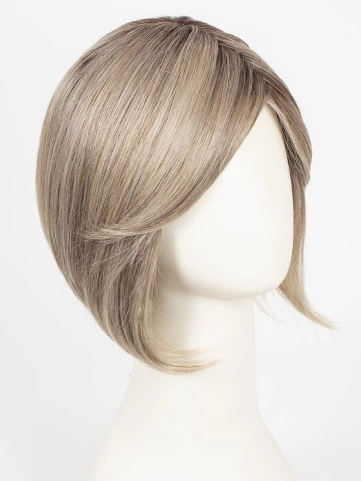 Made You Look | Synthetic Lace Front Wig (Hand-Tied)