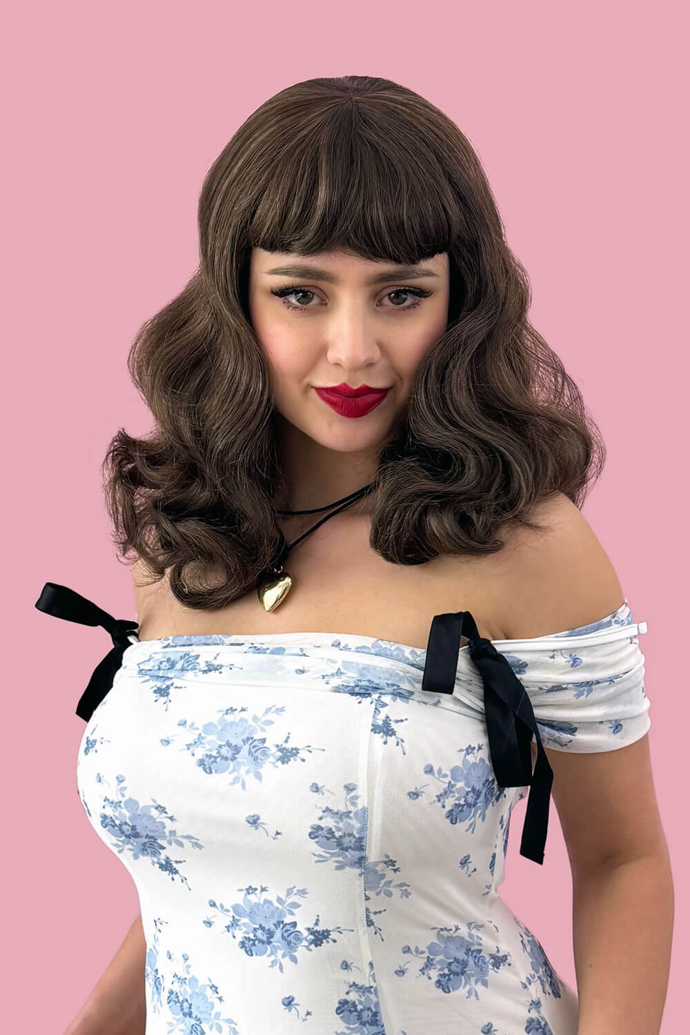 Medium brown pinup style wig, curled with short fringe: Carolina