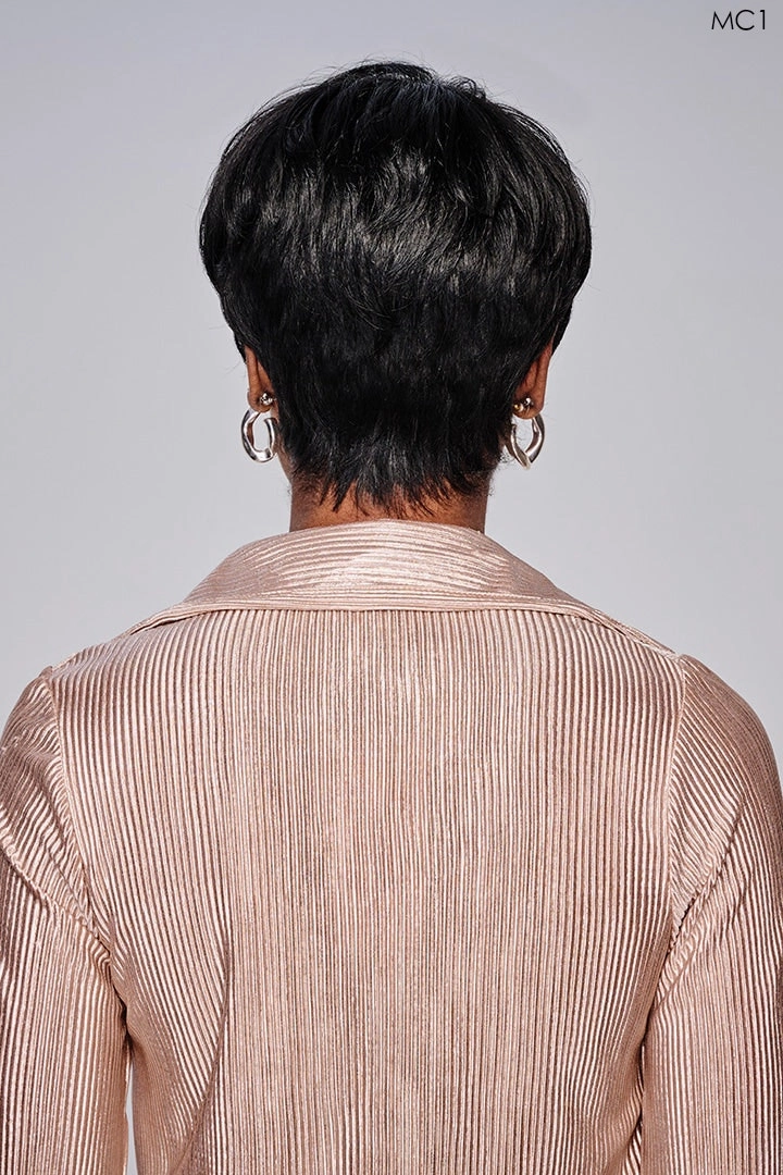 Nia Wig by Kim Kimble | Heat Friendly Synthetic Hair | Average Cap