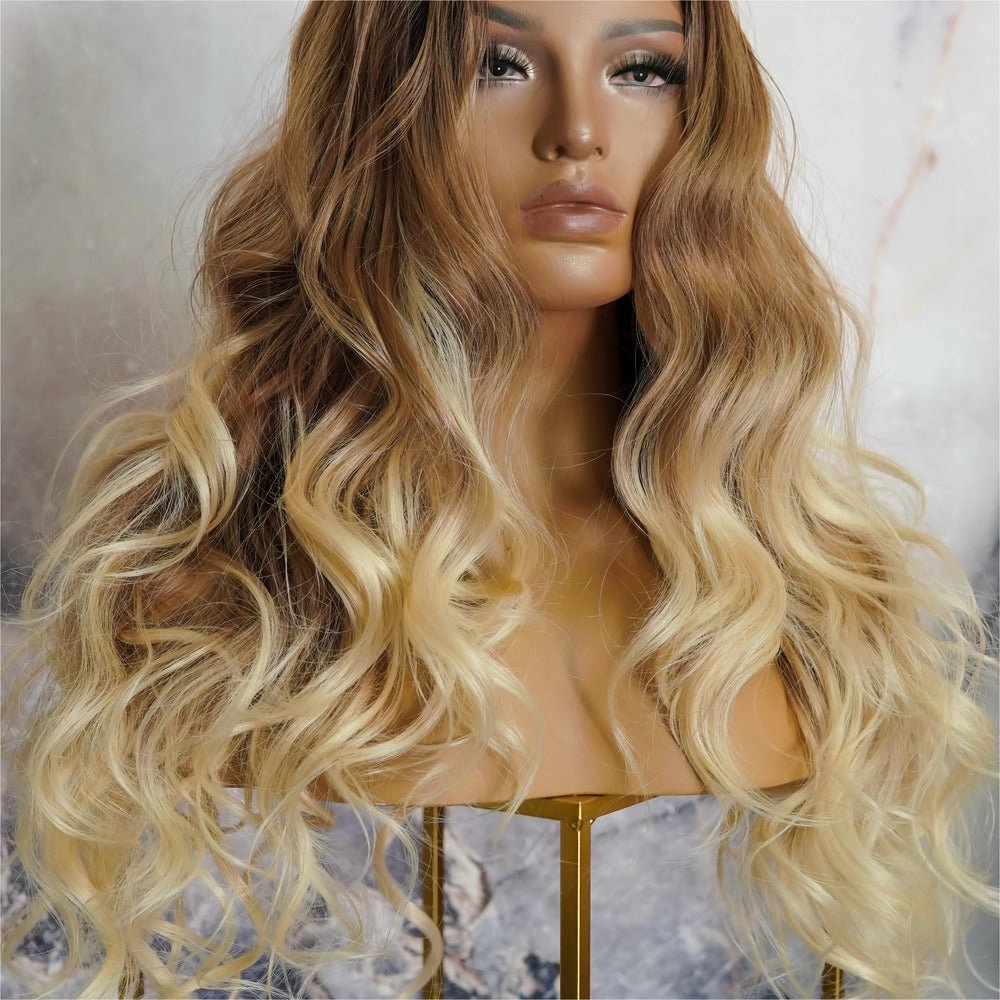 NIKKI OMBRE 30" Lace Front Wig