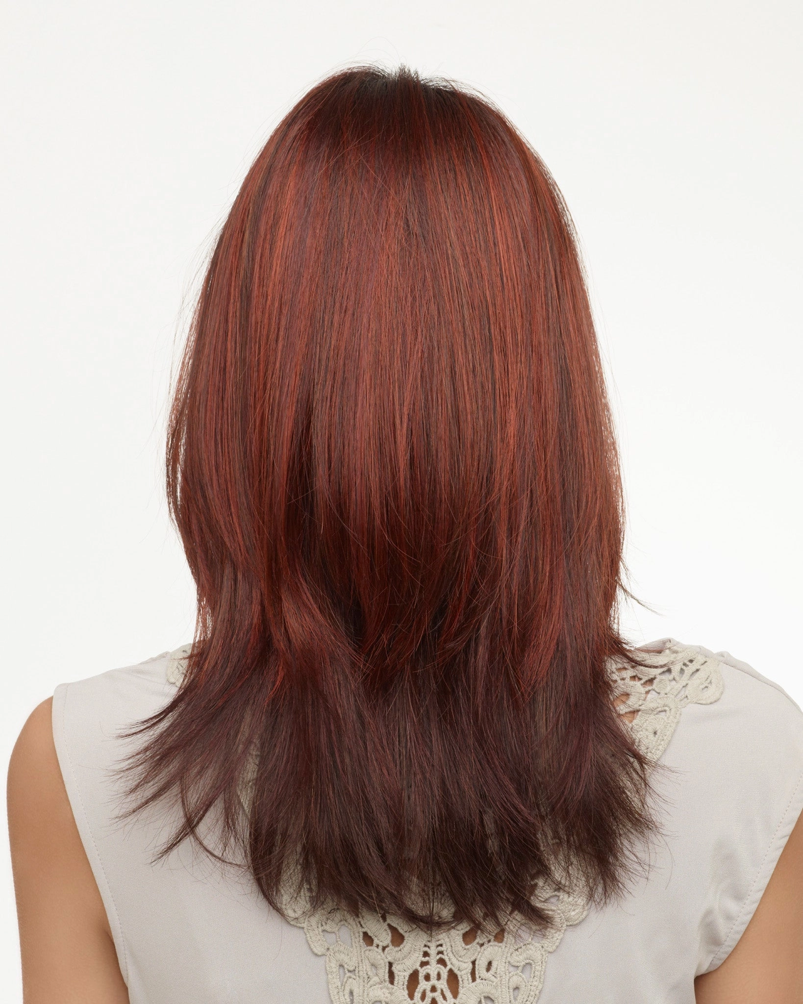 Roxie in Chocolate Caramel - Synthetic Wig Collection by Envy ***CLEARANCE***