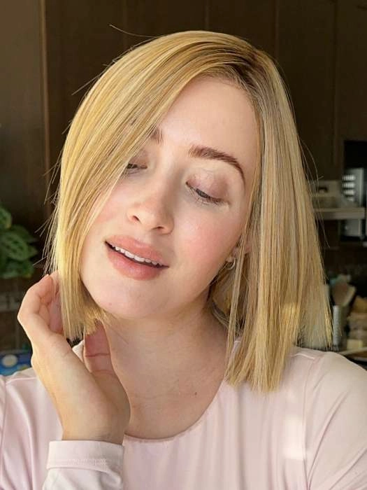 Santa Monica | Synthetic Lace Front Wig (Mono Part)