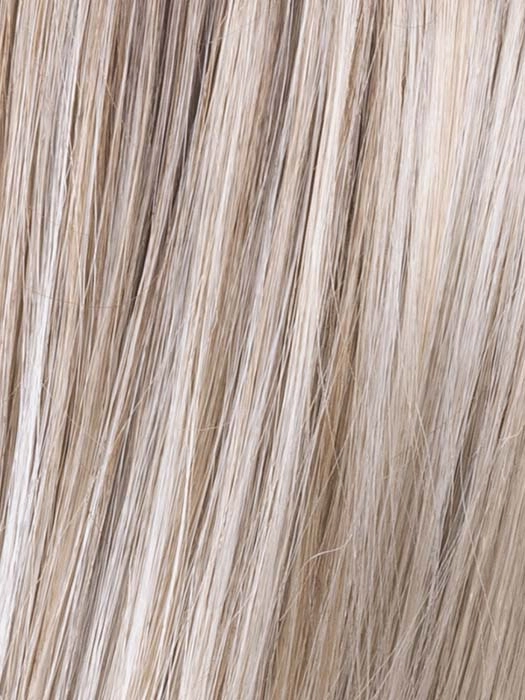 Savelli | Synthetic Lace Front Wig (Mono Part)