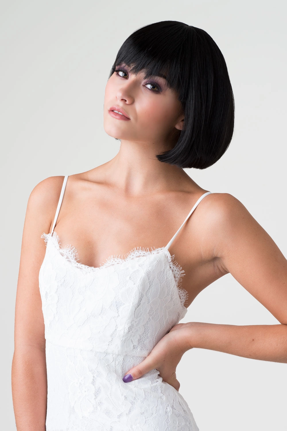 Short black bob wig: Josie