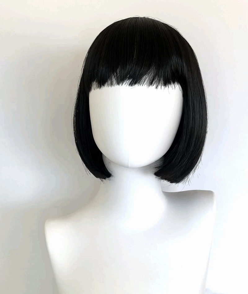 Short black bob wig: Josie